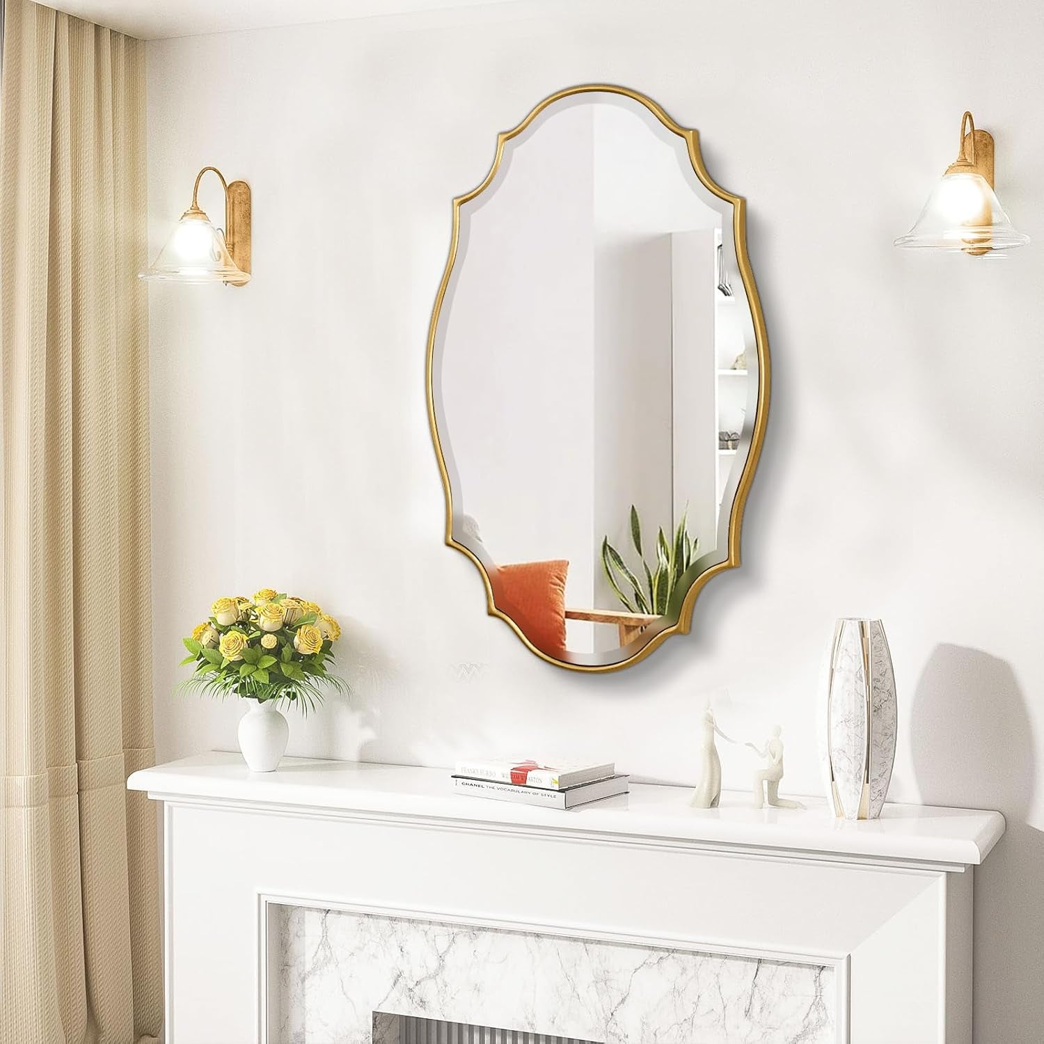 Scalloped Oval Mirror Gold