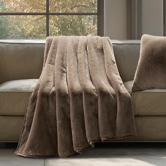 Evergrace Faux Fur Throw Tan