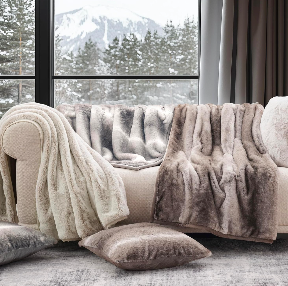 Faux Chinchilla Throw Champagne Ivory