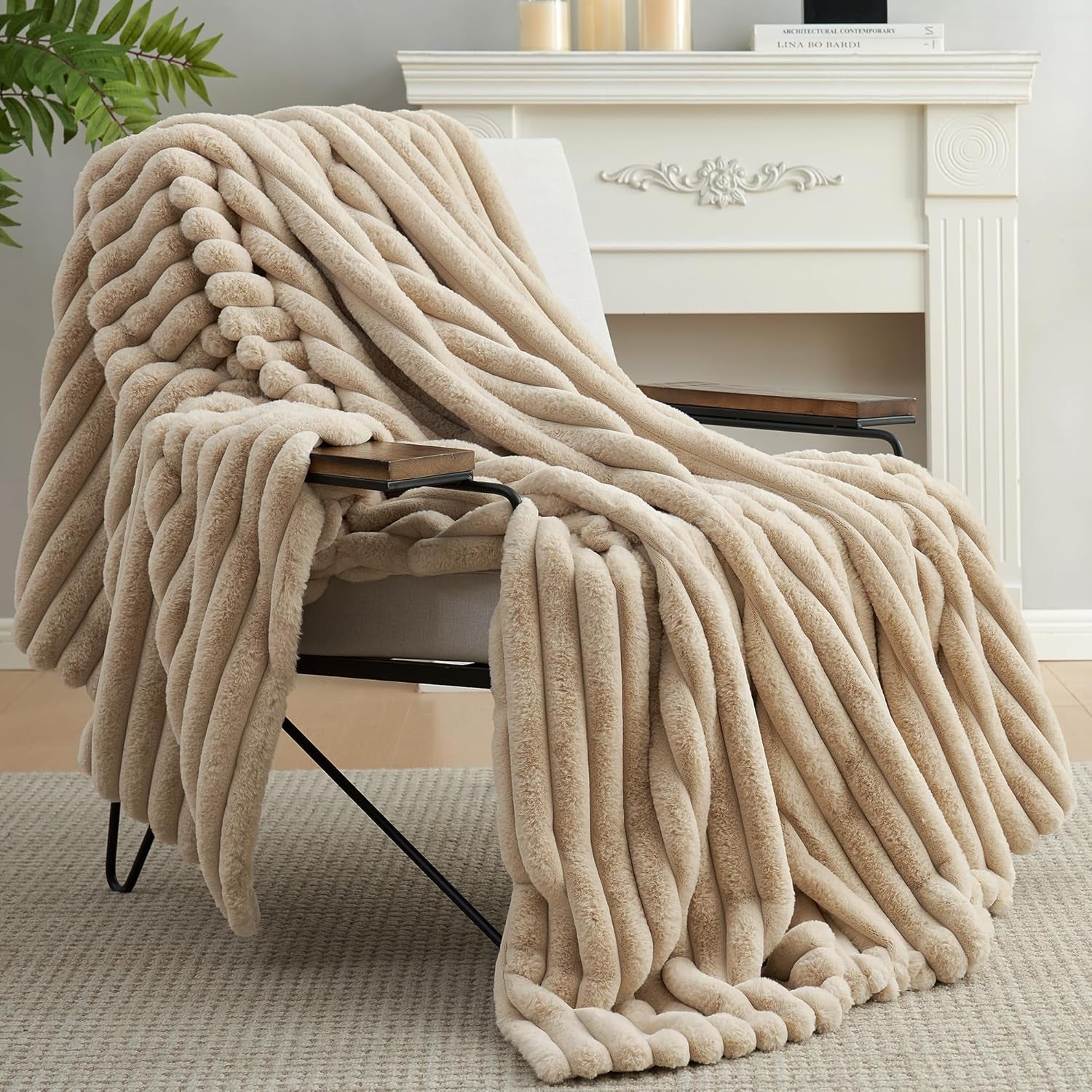 Faux Fur Throw Blanket