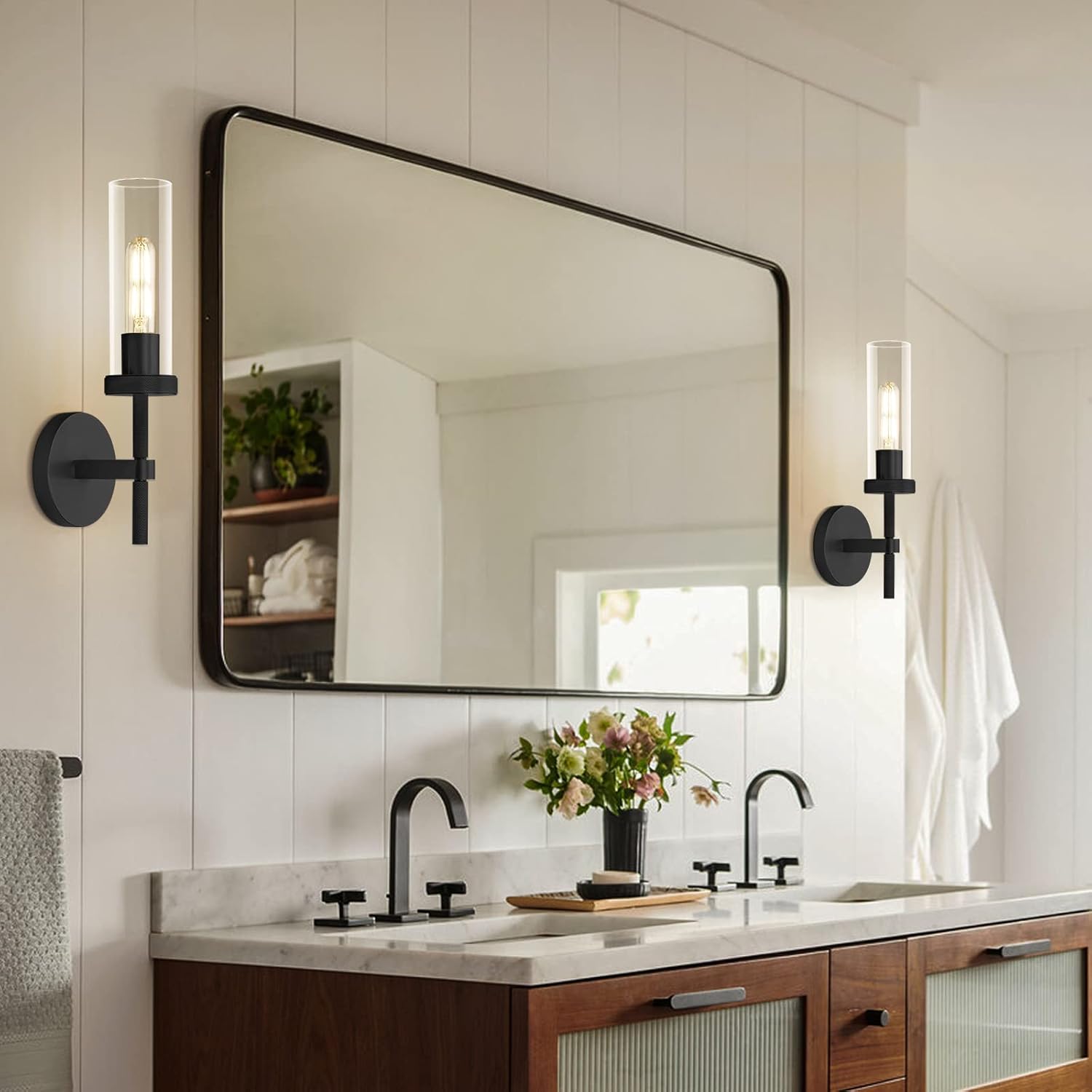 KNURLED SCONCE
