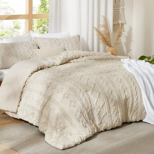 Lila Comforter Set