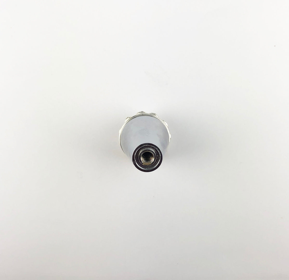 round crysatl knob back view with white background